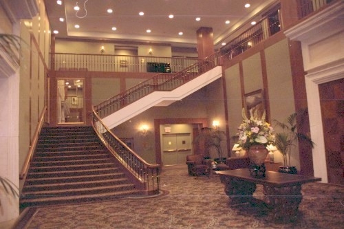 lobby12.jpg